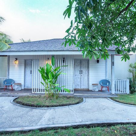 Frii Resort Джили Трауанган Екстериор снимка