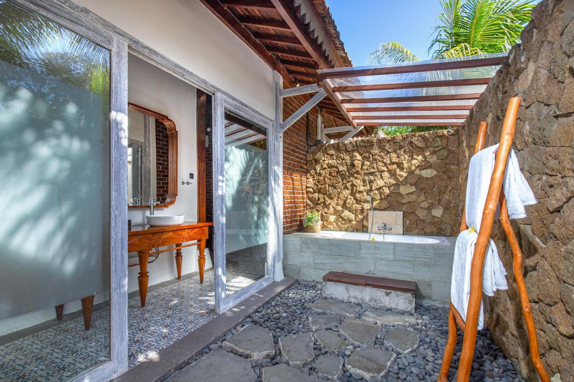 Frii Resort Джили Трауанган Екстериор снимка